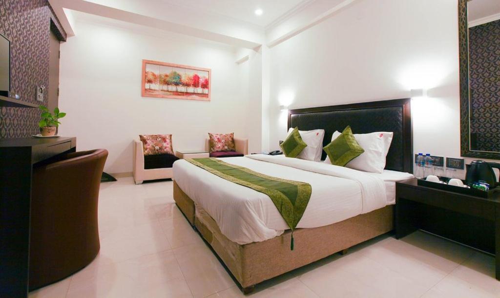 Anand Bhawan Hotell New Delhi Exteriör bild